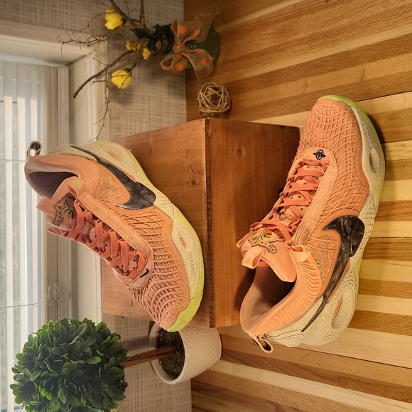 Nike Cosmic Unity, Apricot Agate/black Lime, Basketball Shoes - Picture 1 of 5
